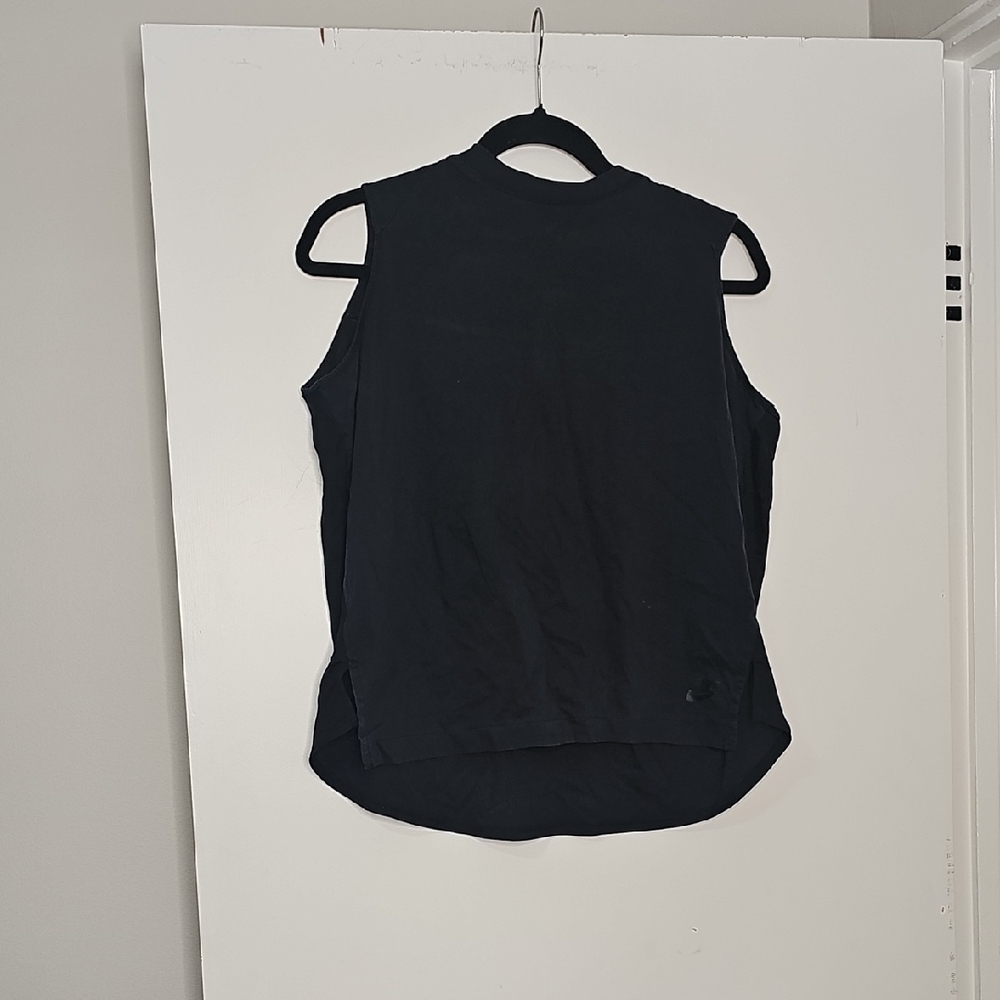 Nike Women's Black Muscle Tee